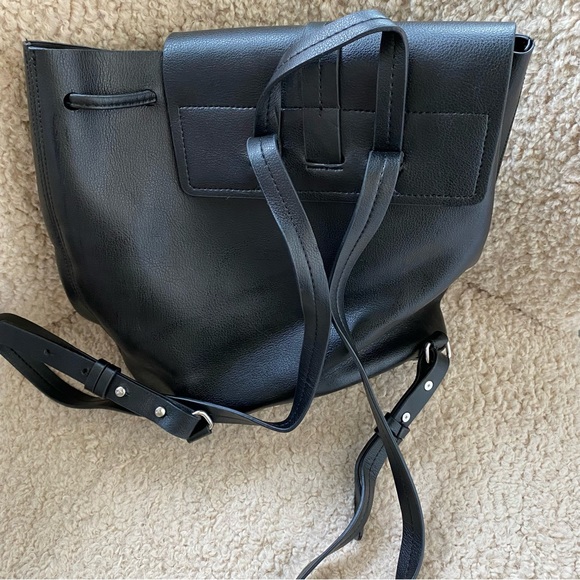 Zara Basics Black Small BackPack - Picture 3 of 3